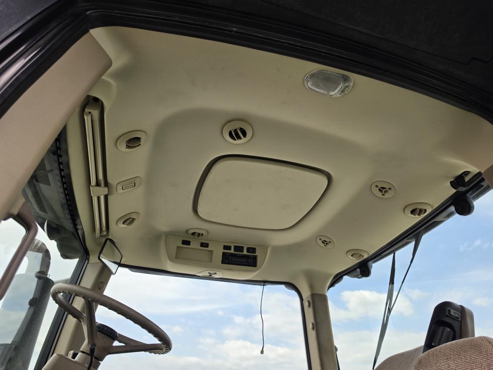 Image for 2010 John Deere 8345R