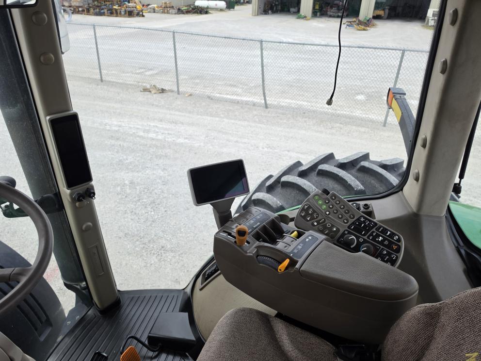 Image for 2010 John Deere 8345R