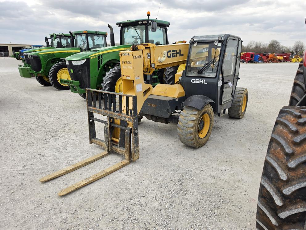 Image for 2017 Gehl RS6-34