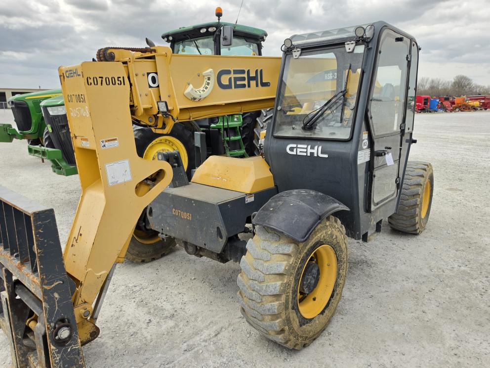 Image for 2017 Gehl RS6-34