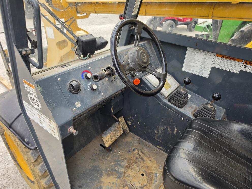 Image for 2017 Gehl RS6-34