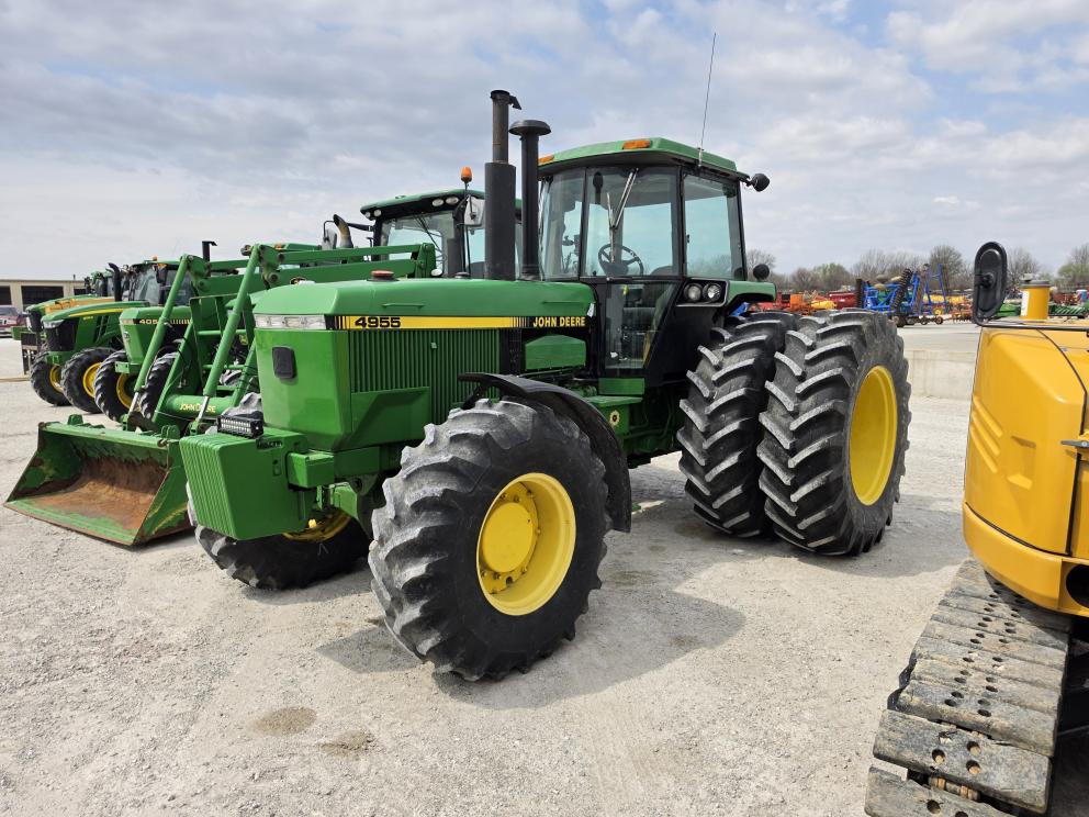 Image for 1992 John Deere 4955