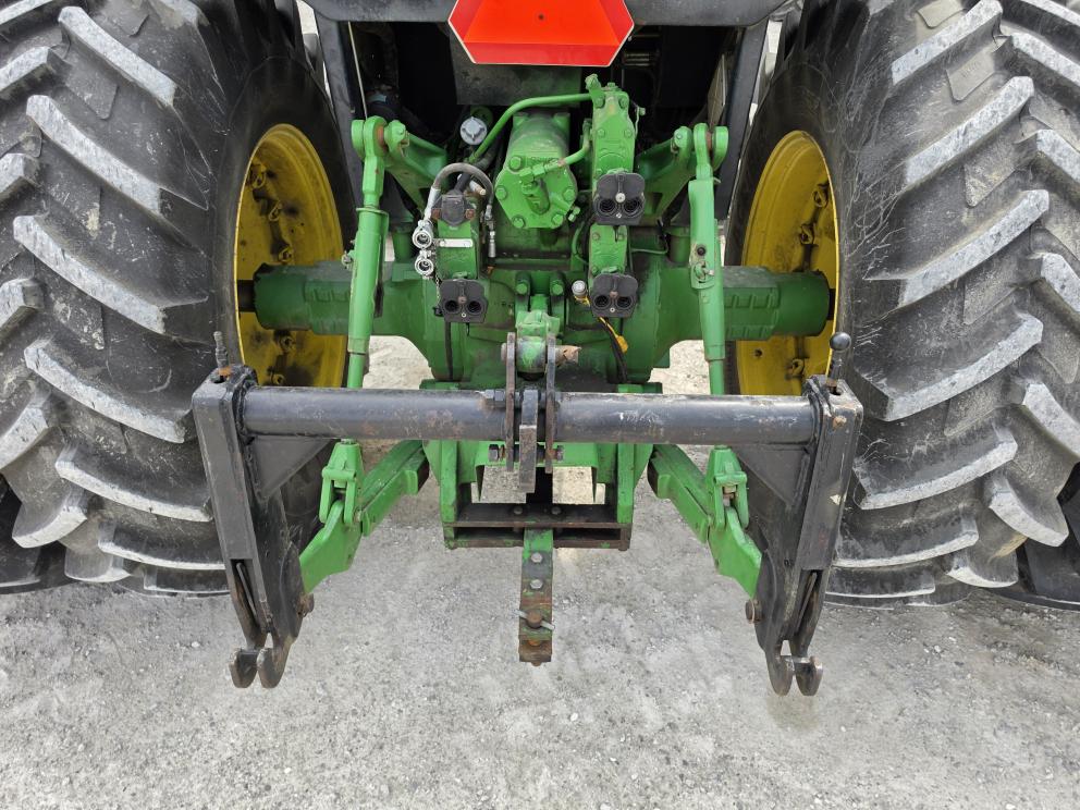 Image for 1992 John Deere 4955