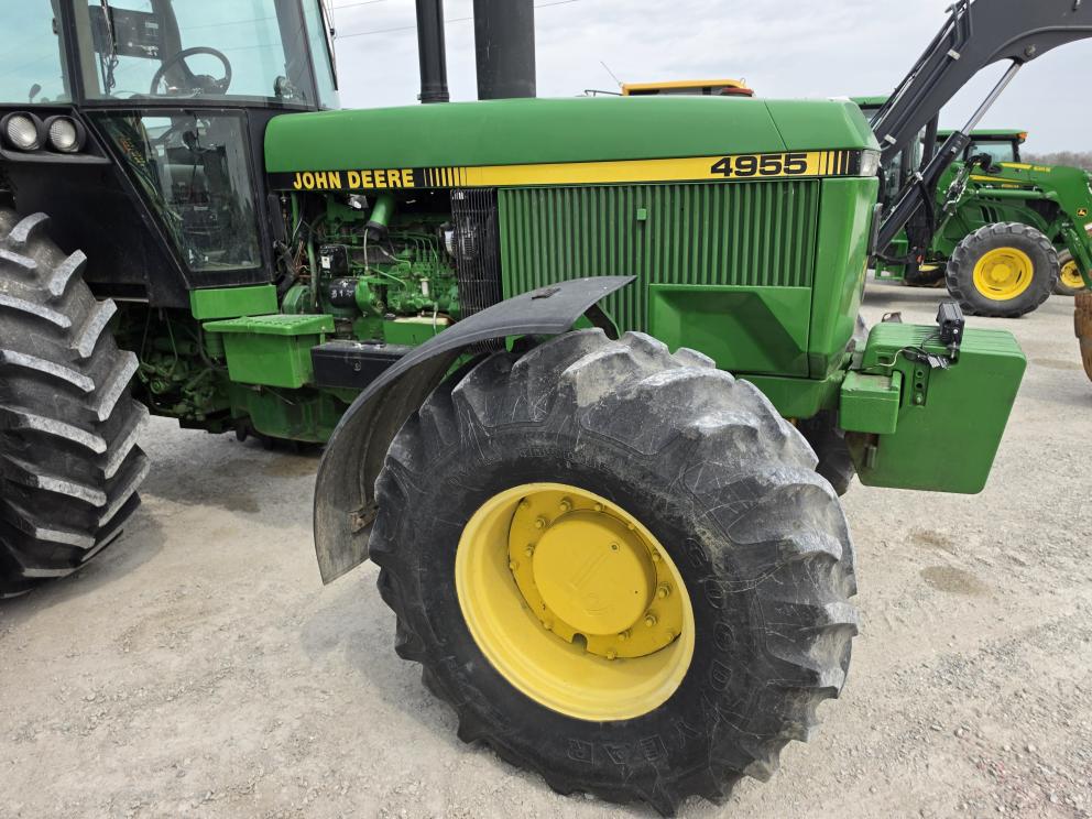 Image for 1992 John Deere 4955