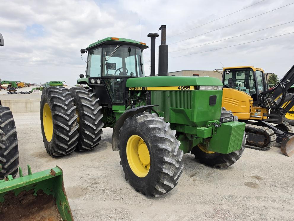 Image for 1992 John Deere 4955