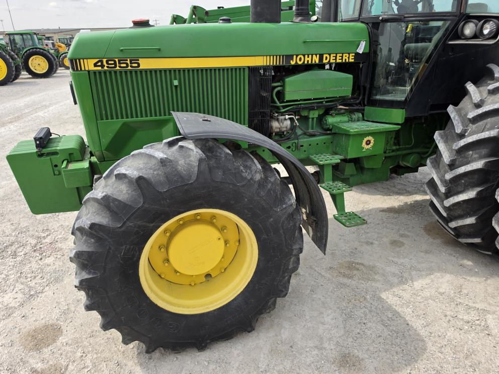 Image for 1992 John Deere 4955