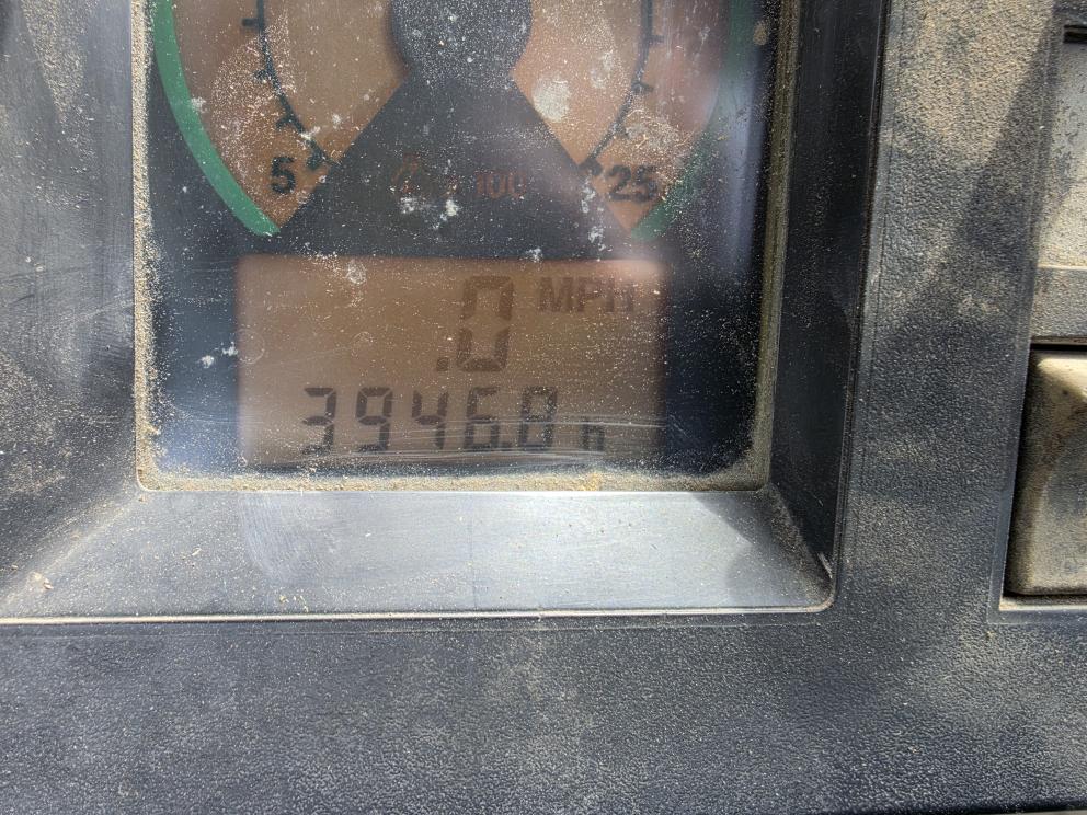 Image for 1992 John Deere 4955