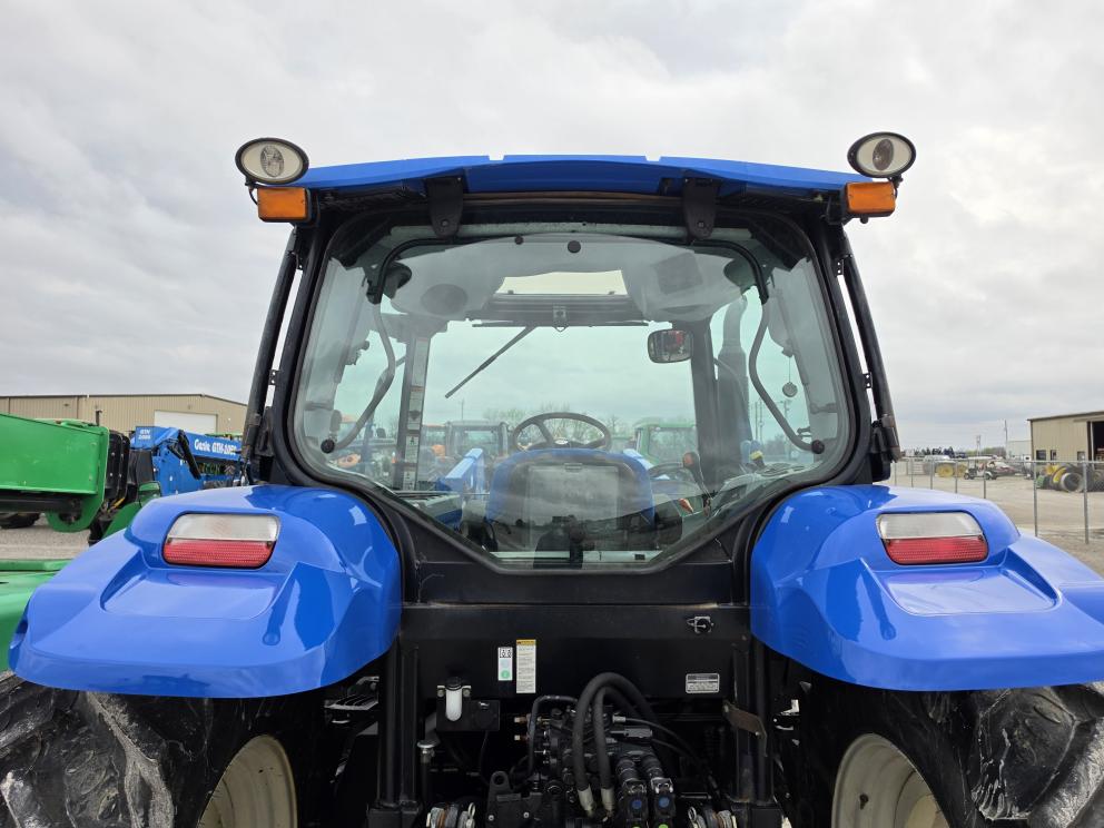 Image for 2010 New Holland T6020