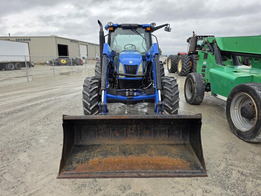 Image for 2010 New Holland T6020