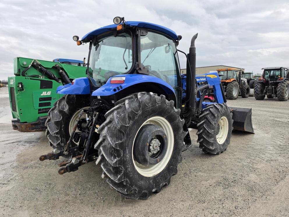 Image for 2010 New Holland T6020