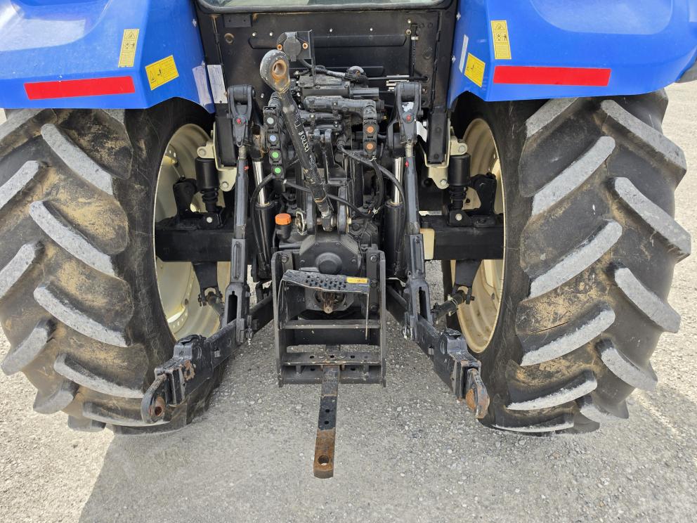 Image for 2019 New Holland T5.120