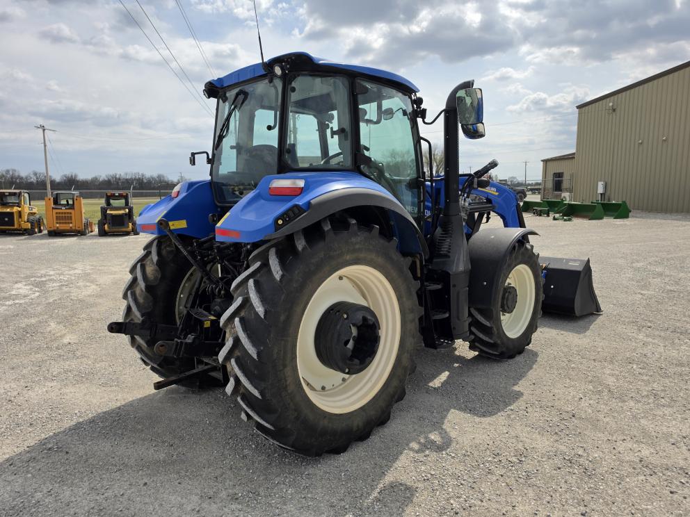 Image for 2019 New Holland T5.120