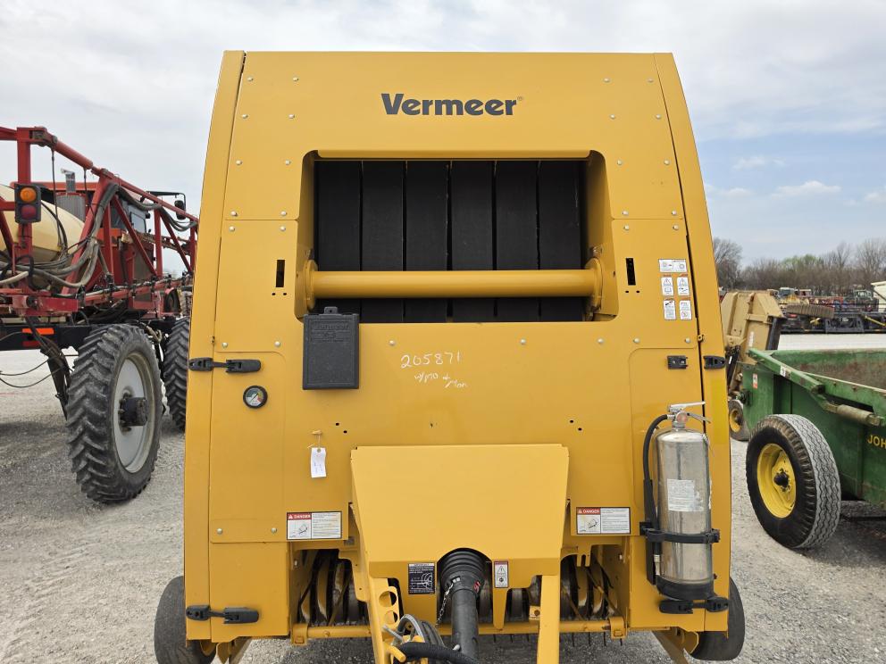 Image for 2016 Vermeer 604N