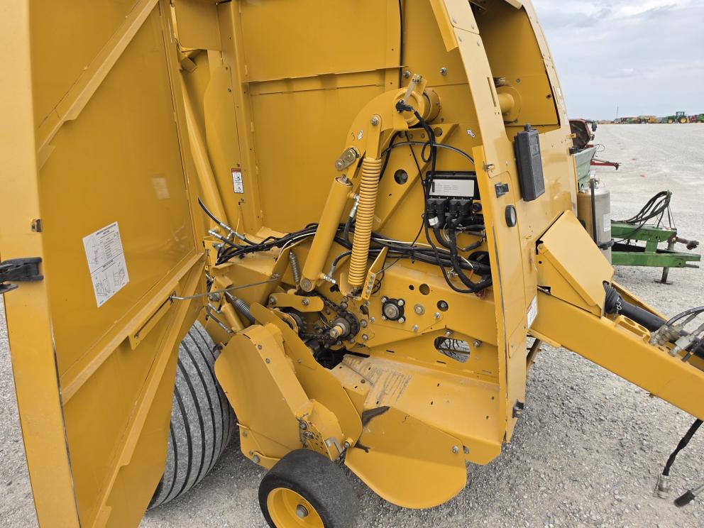 Image for 2016 Vermeer 604N