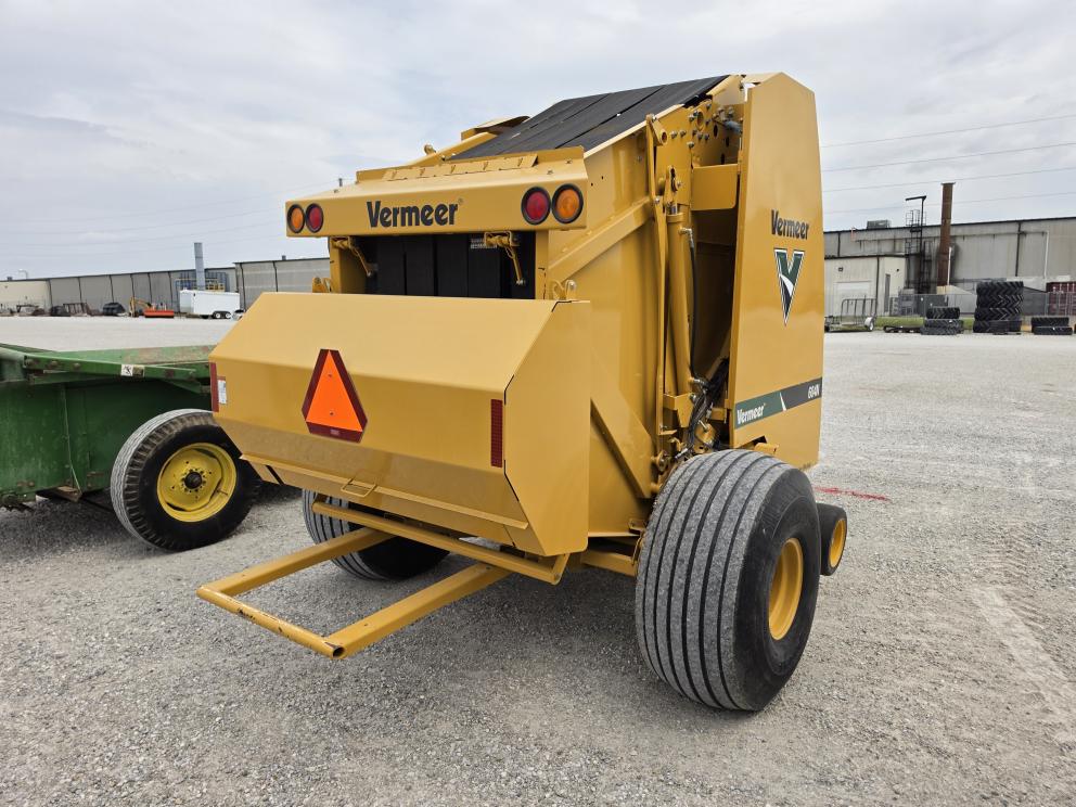 Image for 2016 Vermeer 604N