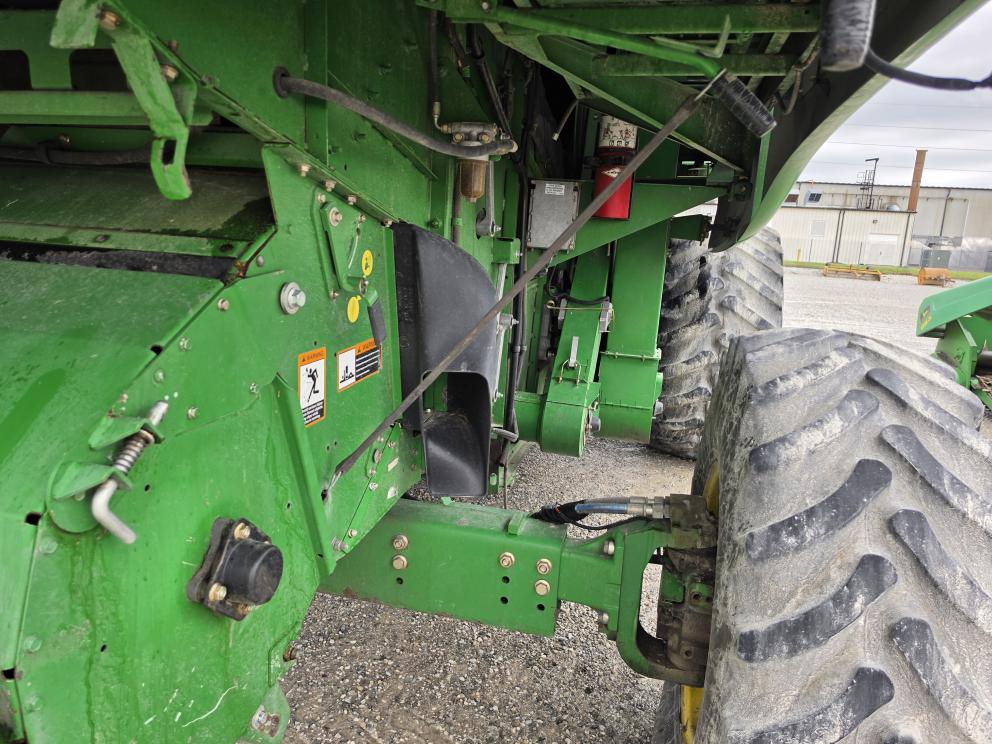 Image for 2006 John Deere 9560 STS