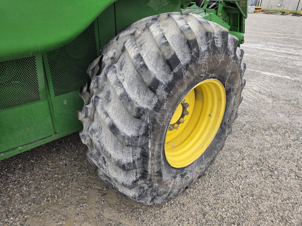 Image for 2006 John Deere 9560 STS