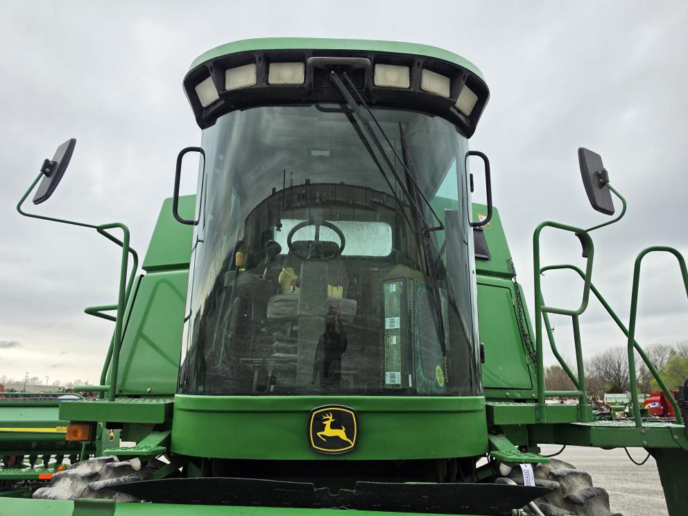 Image for 2006 John Deere 9560 STS