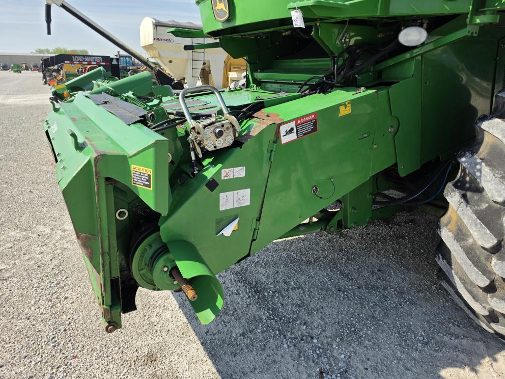 Image for 2006 John Deere 9560 STS