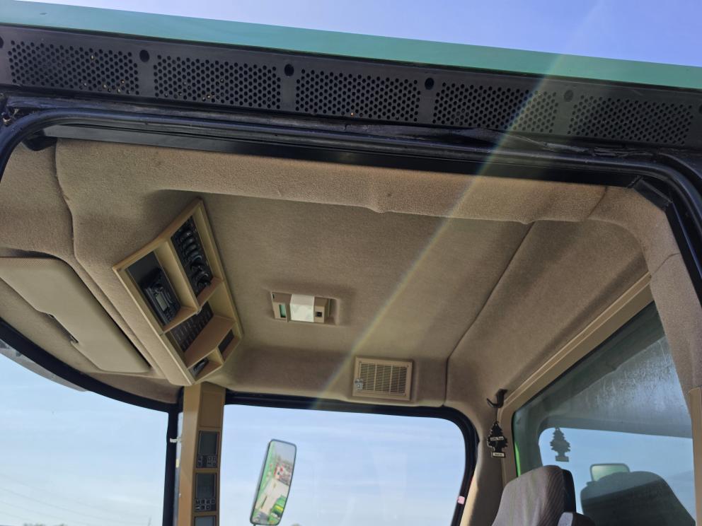 Image for 2006 John Deere 9560 STS