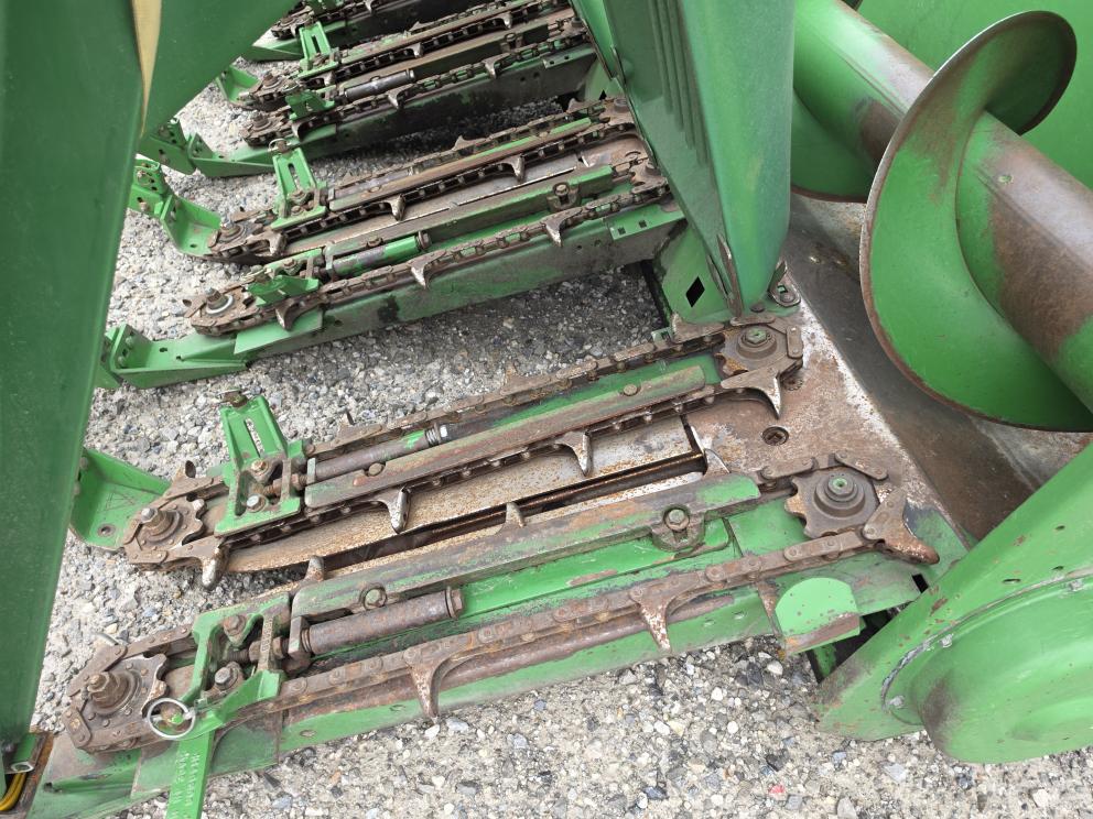 Image for 1997 John Deere 893