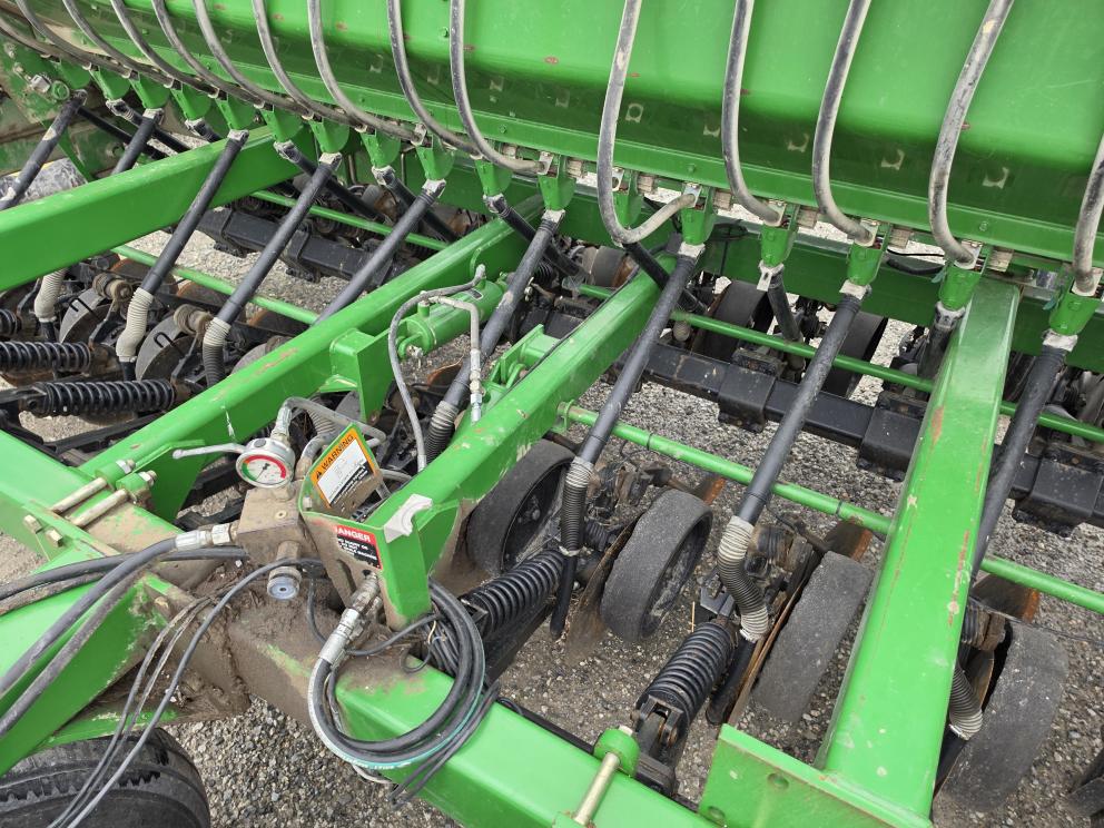 Image for 2007 John Deere 1590