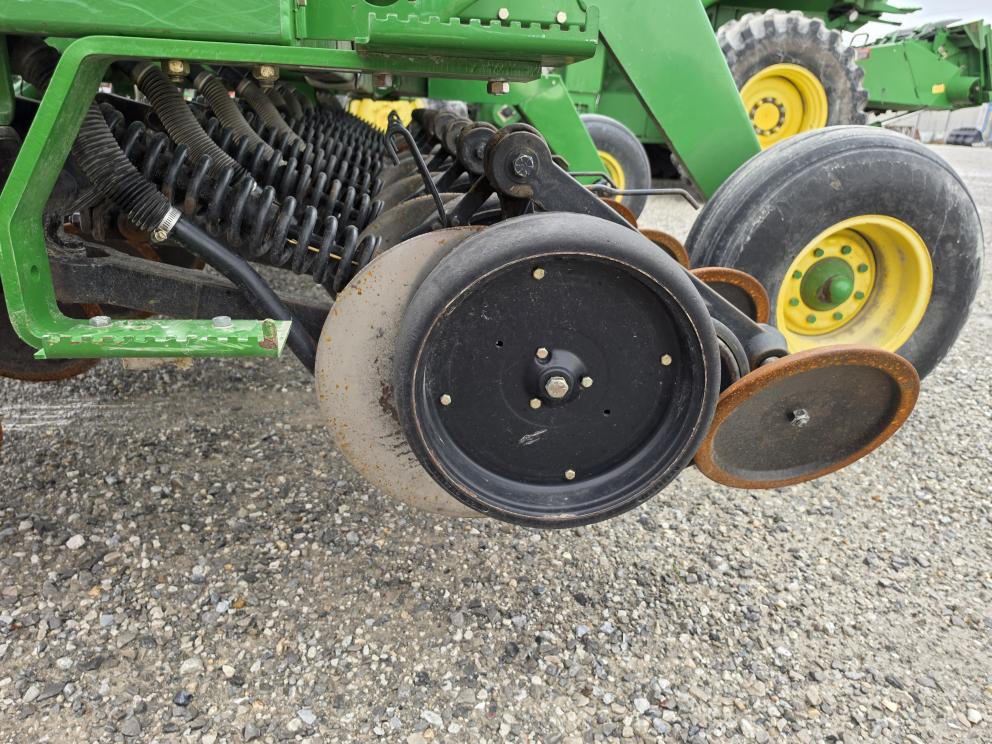 Image for 2007 John Deere 1590