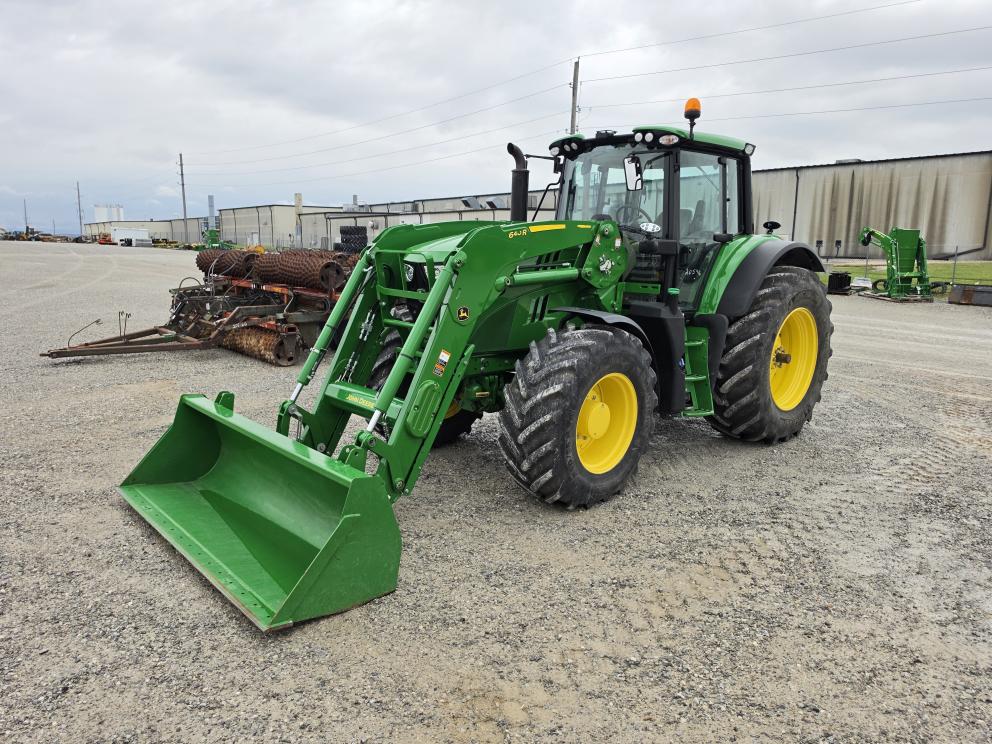 Image for 2023 John Deere 6155M