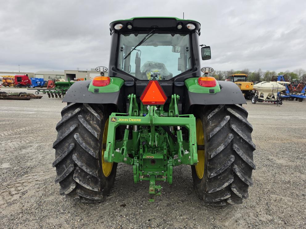Image for 2023 John Deere 6155M