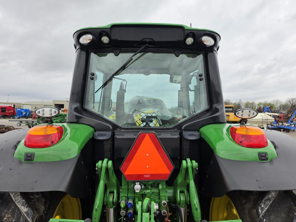 Image for 2023 John Deere 6155M