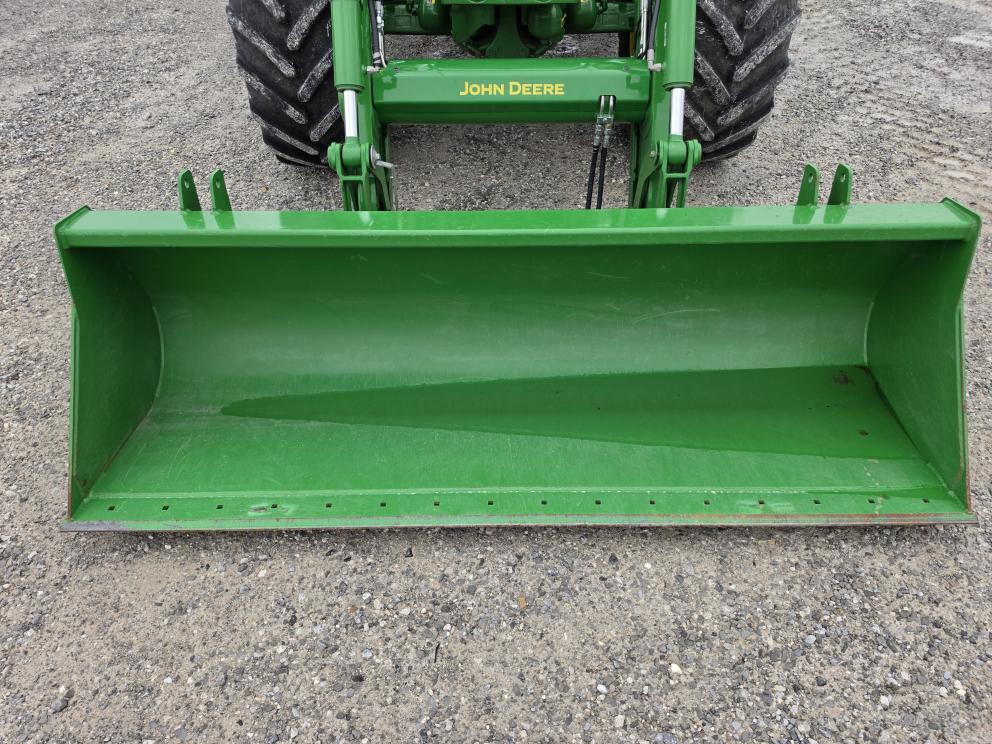 Image for 2023 John Deere 6155M