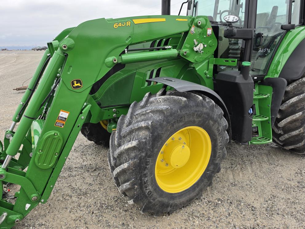 Image for 2023 John Deere 6155M