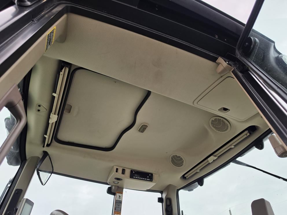 Image for 2023 John Deere 6155M