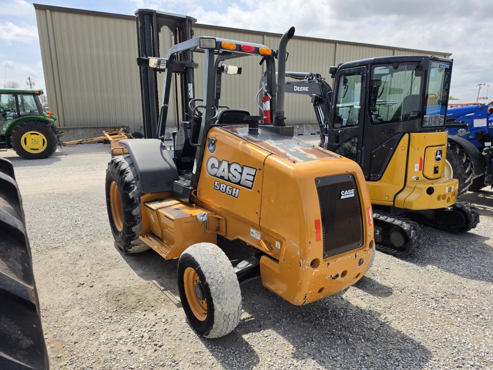 Image for 2015 Case 586H