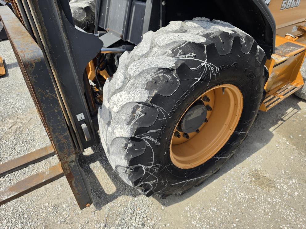 Image for 2015 Case 586H