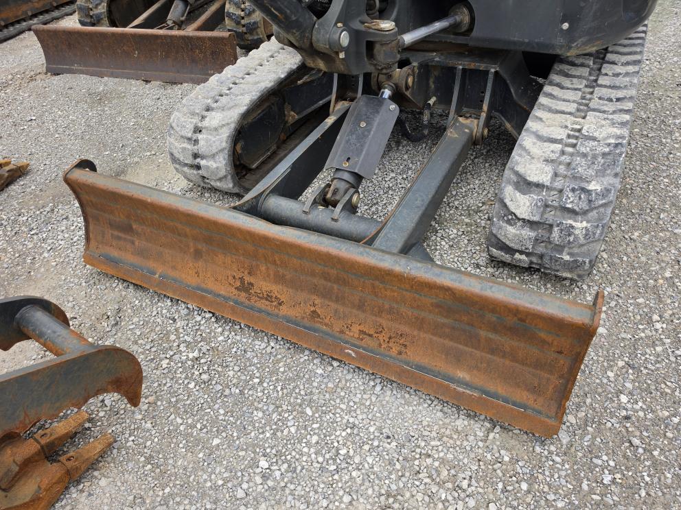 Image for 2023 Bobcat E42