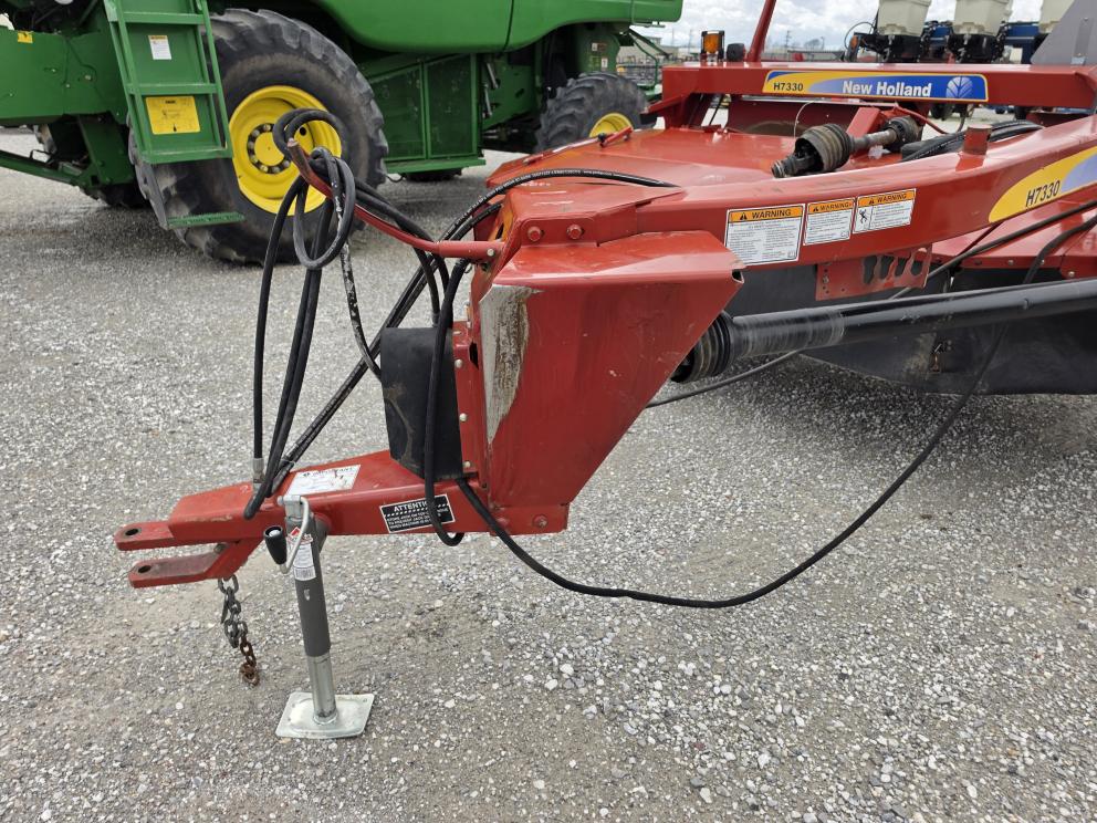 Image for 2013 New Holland H7330