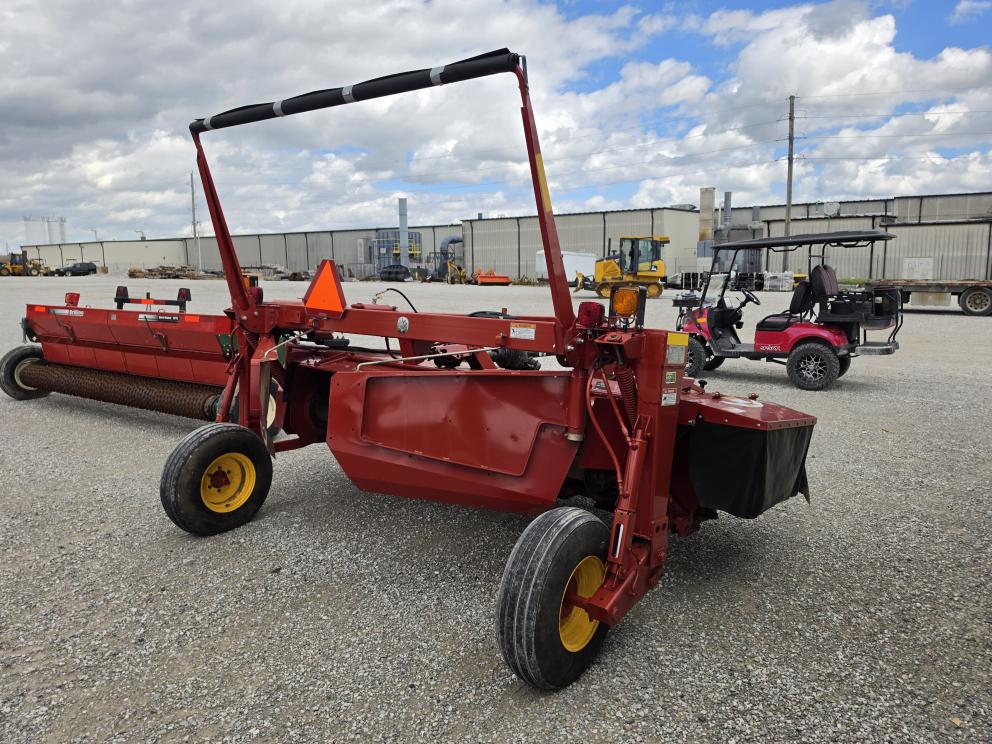 Image for 2013 New Holland H7330