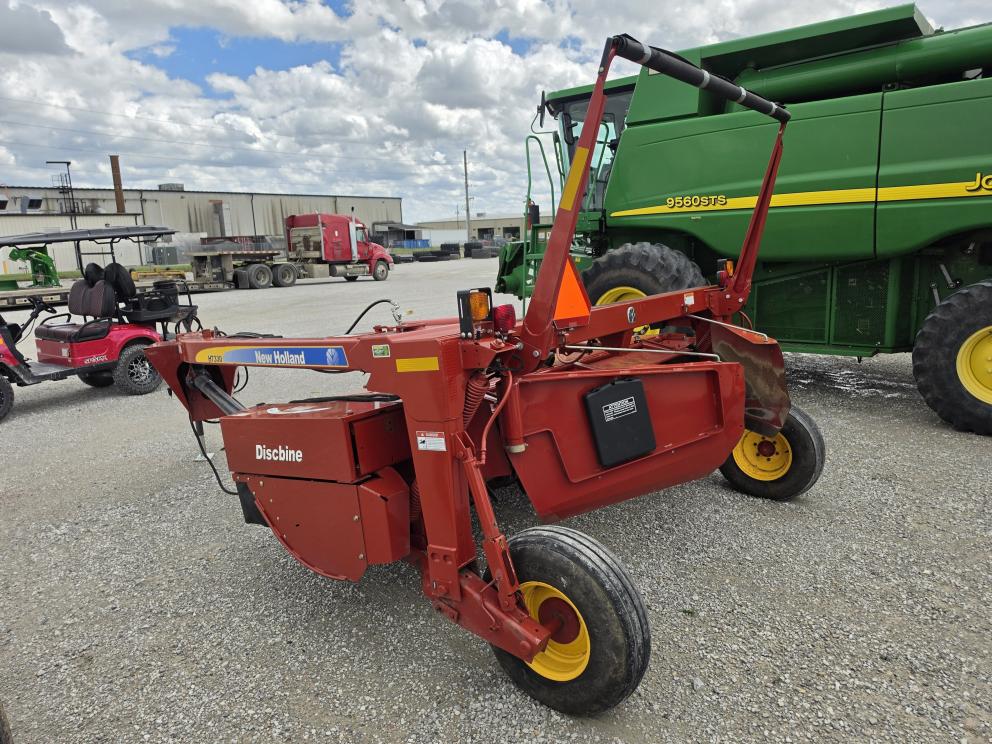 Image for 2013 New Holland H7330