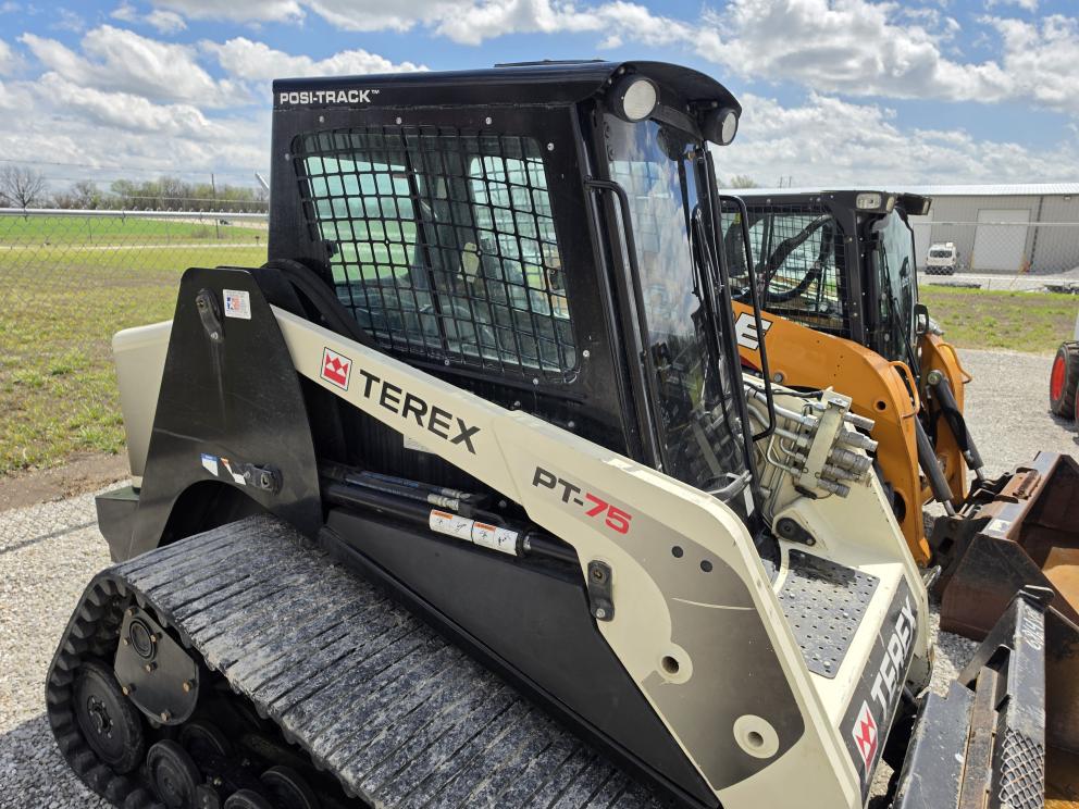 Image for 2014 Terex PT75