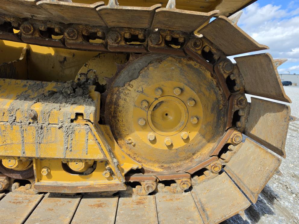 Image for 2023 John Deere 450P LGP