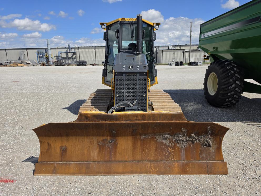 Image for 2023 John Deere 450P LGP