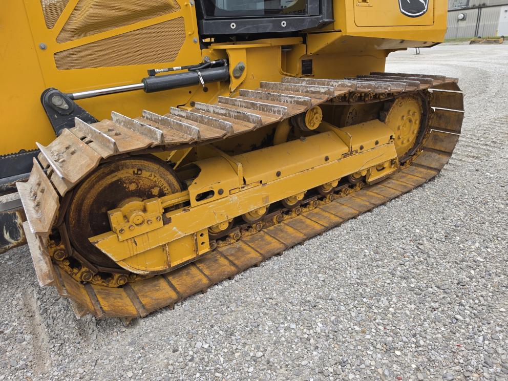 Image for 2023 John Deere 450P LGP