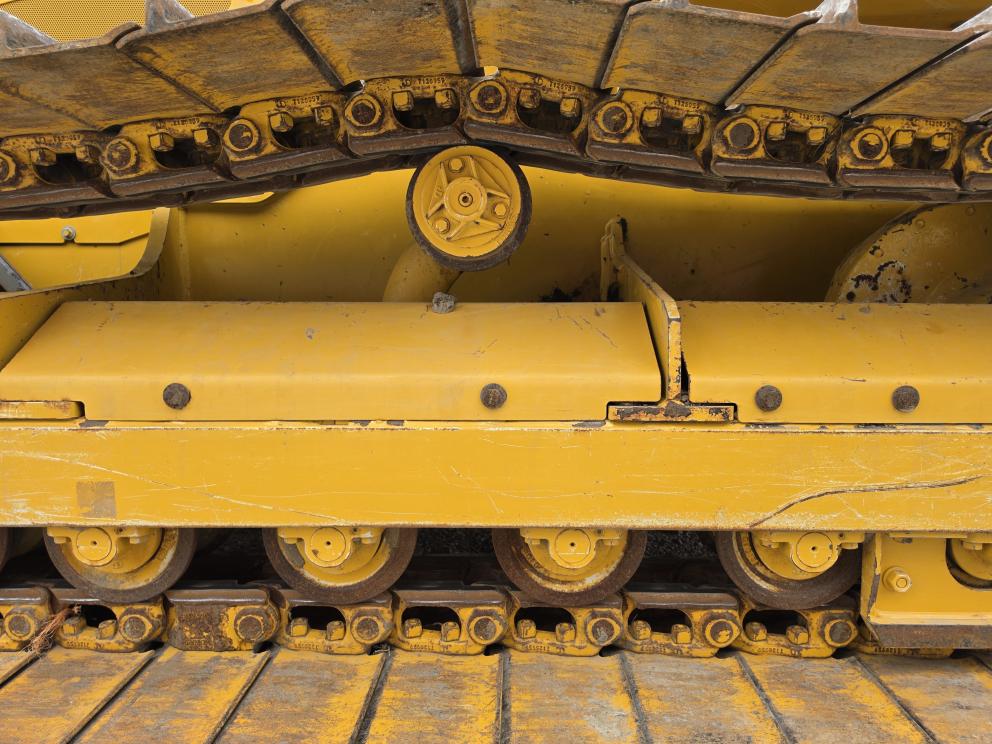 Image for 2023 John Deere 450P LGP