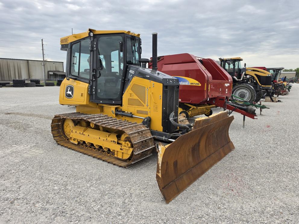 Image for 2023 John Deere 450P LGP