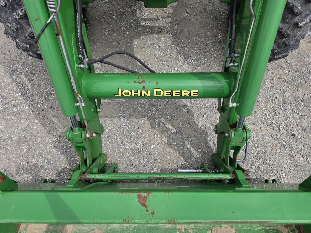 Image for 2014 John Deere 6140D