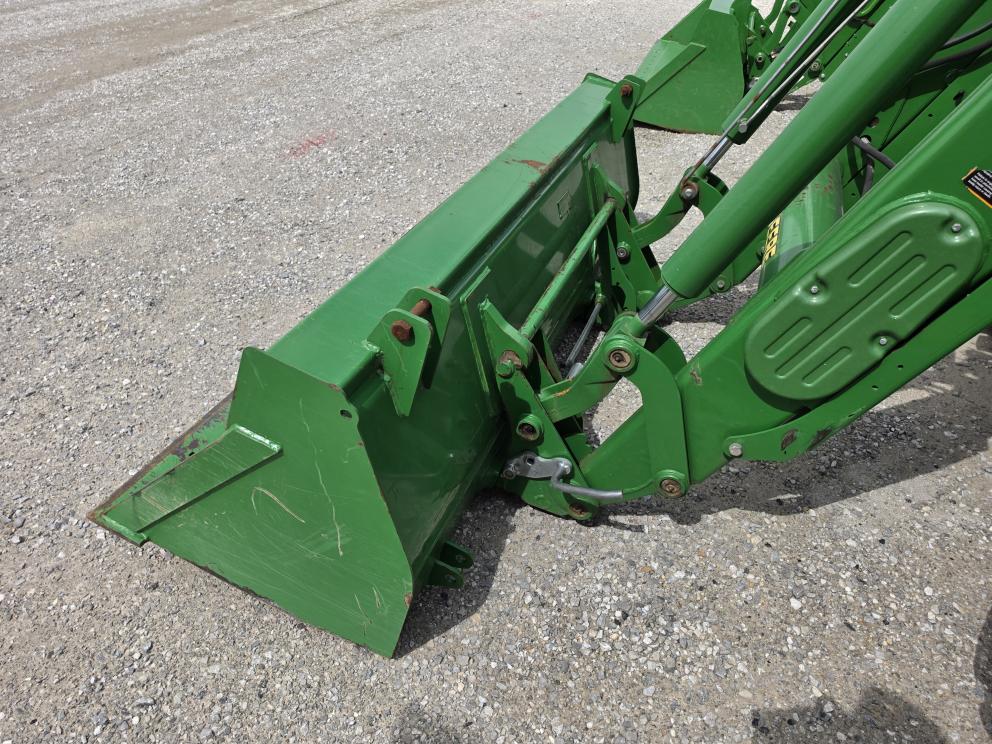 Image for 2014 John Deere 6140D