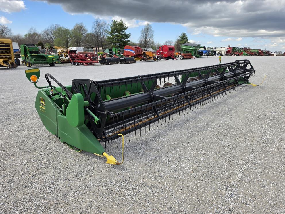 Image for 2006 John Deere 630F