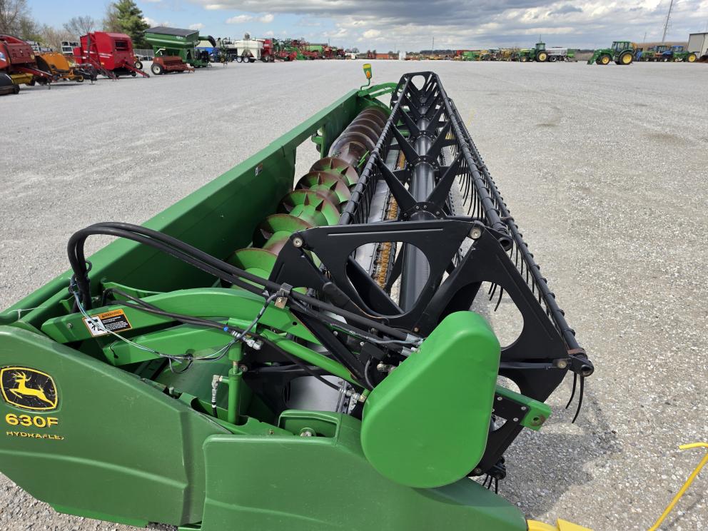 Image for 2006 John Deere 630F