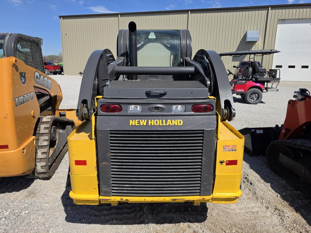 Image for 2022 New Holland C332